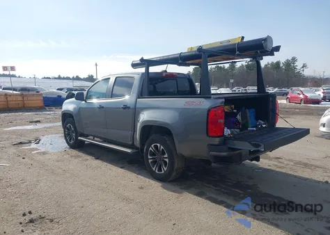 2021 Chevrolet Colorado 4Wd Short Box Z71 z USA, uszkodzony, nr VIN 1GCGTDEN7M1222181